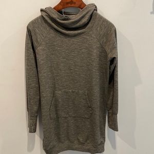 Gaiam long tunic length hoodie in grey